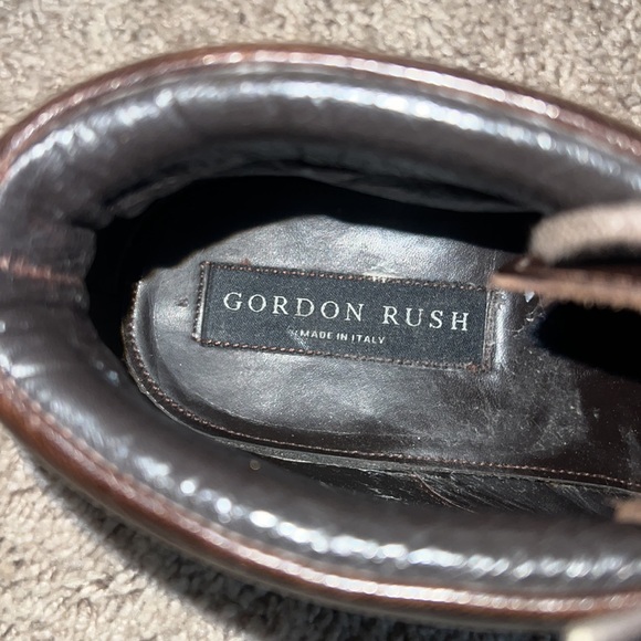 Gordon Rush Brown booth size 8 - Picture 3 of 3